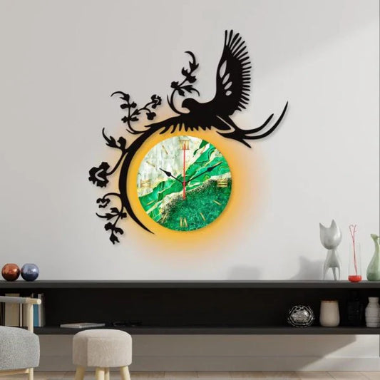 Flying Eagle Dial Wooden Wall Clock